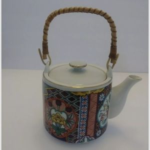 Imari Ware Vintage Gold Trim Porcelain Tea Pot With Bamboo Handle